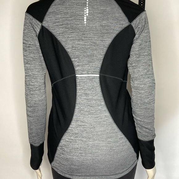 Avia 1/4 Zip Long Sleeve with thumb holes Sz M - Picture 6 of 8